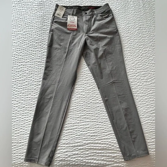 Women’s Wrangler All Terrain Gear Water resistant skinny mid rise pants 10 Tall - Picture 4 of 12